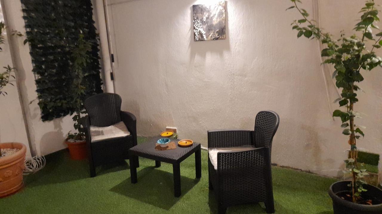 Garden Suite Apartment Palermo Buitenkant foto
