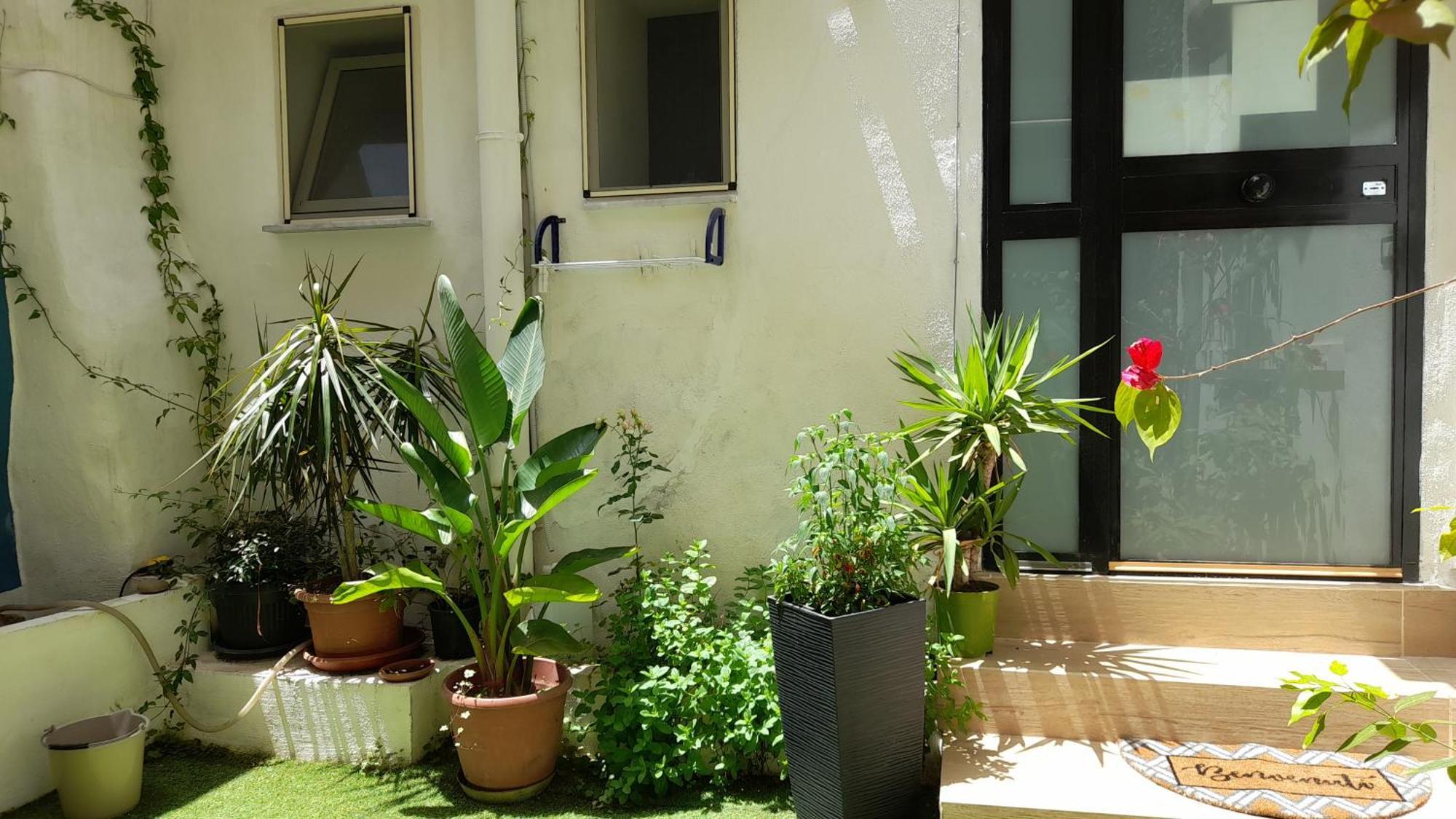 Garden Suite Apartment Palermo Buitenkant foto